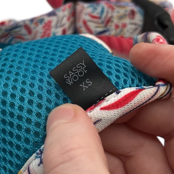 Sassy Woof Adjustable Harness, Rope Leash, and Collar Bundle - Picture 2 of 9